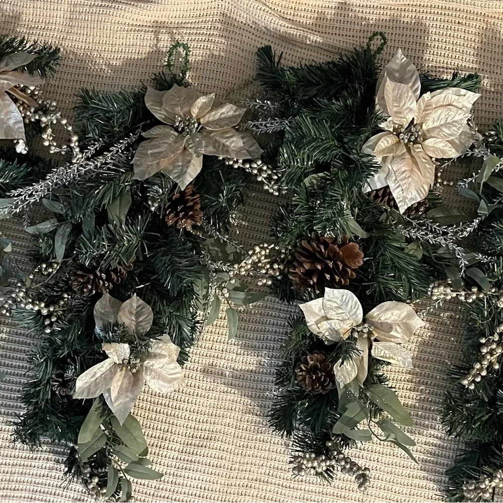 Elegant Holiday Garland Swag with Cream Flowers and Pinecones